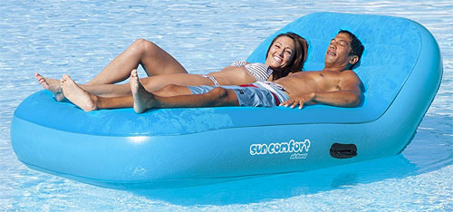 Double Chaise Lounger in Pool